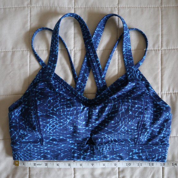 Blue Pattern Cross Back Lululemon Bra - Picture 3 of 5